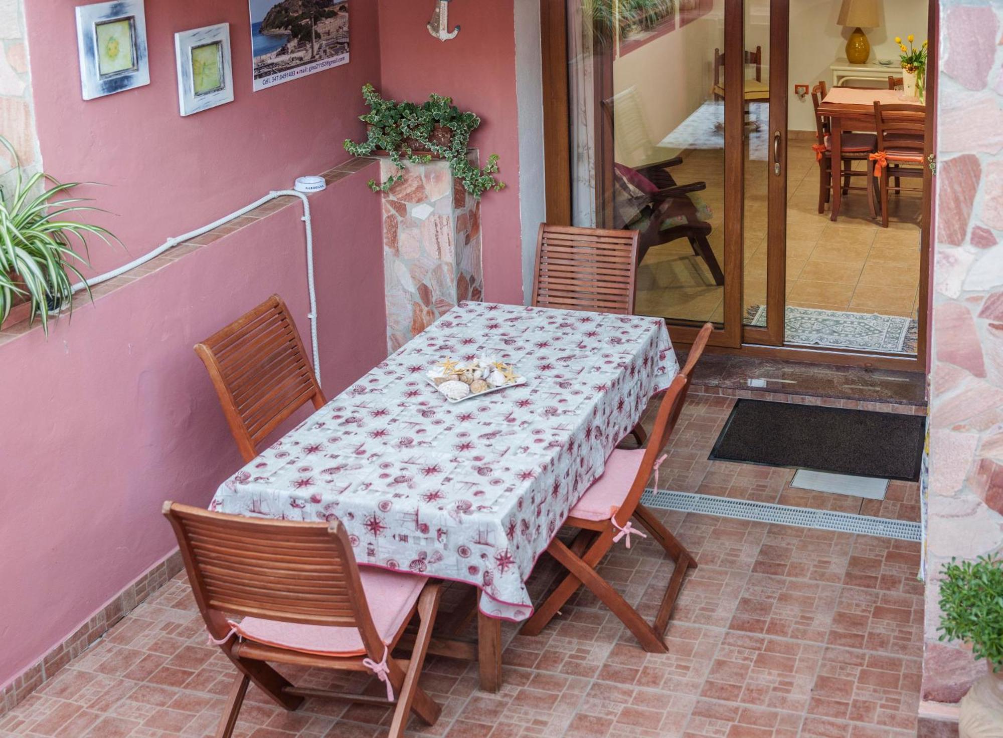 Meravigliosa Oasi Pula Luaran gambar